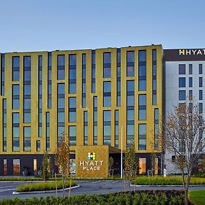 Hyatt Place Melbourne Essendon Fields
